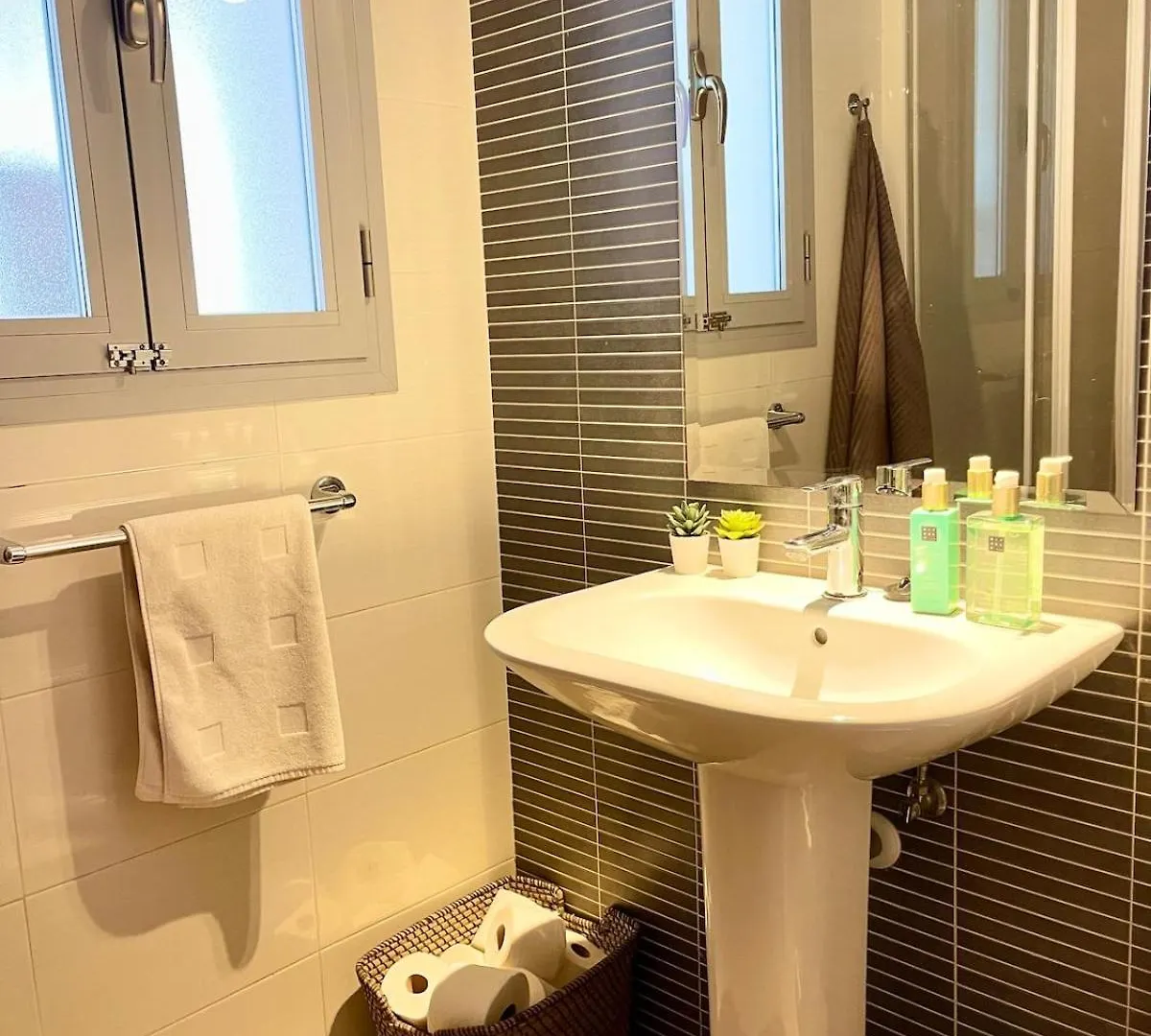 Lovely Accommodation In The Best Location 10-12 Beds! Marbella 0*,
