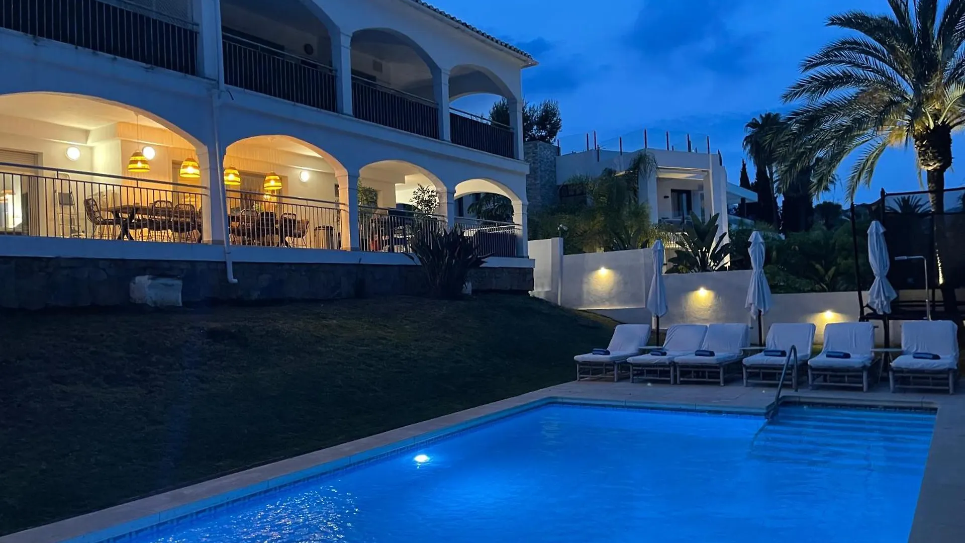 Lovely Accommodation In The Best Location 10-12 Beds! Marbella 0*,  Spain