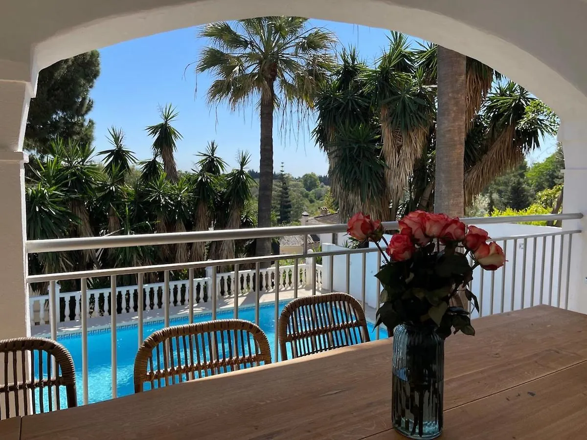 Lovely Accommodation In The Best Location 10-12 Beds! Marbella Villa